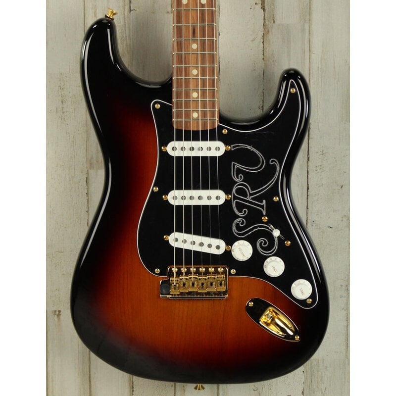 Fender DEMO Fender Stevie Ray Vaughan Stratocaster - 3-Color Sunburst (537)
