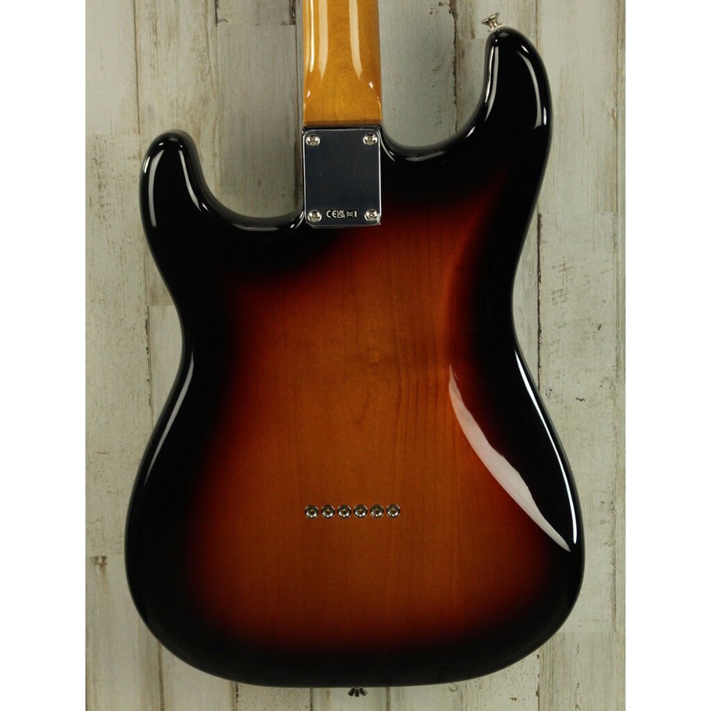 Fender DEMO Fender Robert Cray Stratocaster - 3-Color Sunburst (051)