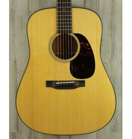 Martin NEW 2025 Martin Standard Series D-18 - Natural w/ Aging Toner (038)