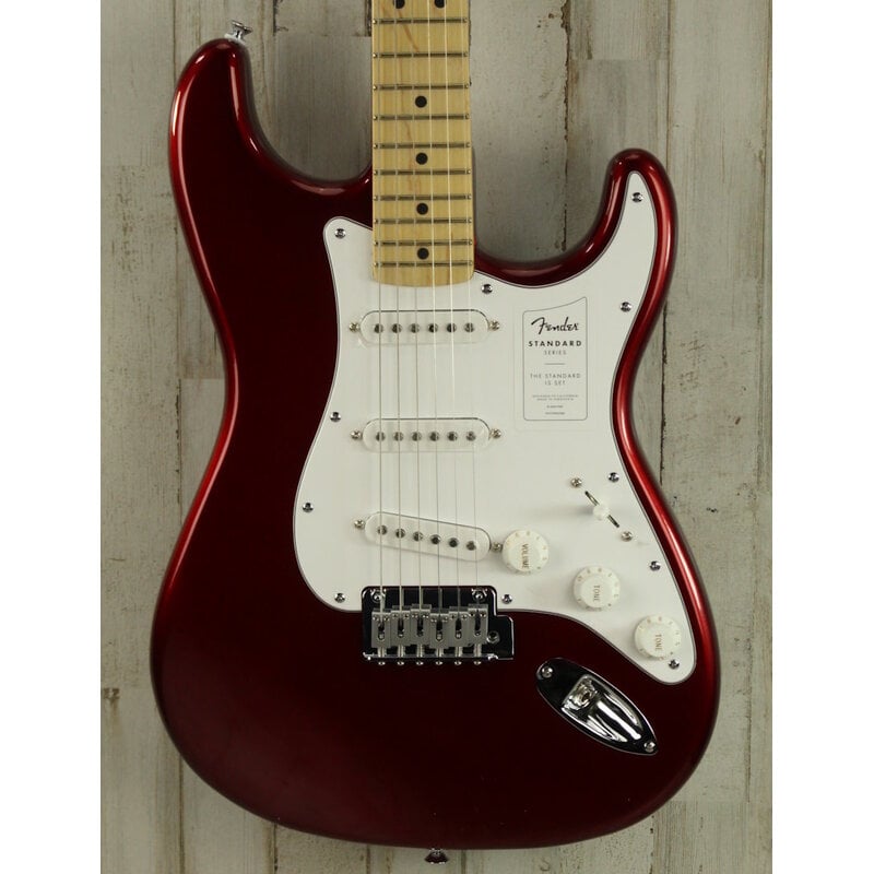 Fender DEMO Fender Standard Stratocaster - Candy Cola  (690)