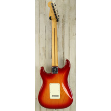 Fender DEMO Fender Player II Stratocaster - Aged Cherry Burst  (675)