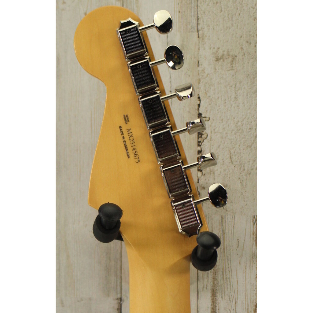 Fender DEMO Fender Player II Stratocaster - Aged Cherry Burst  (675)