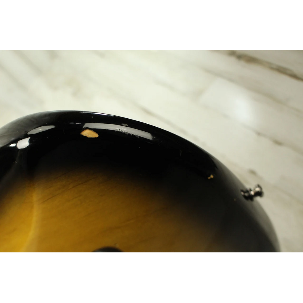 Fender USED 2005 Fender American Deluxe Stratocaster V-Neck (005)