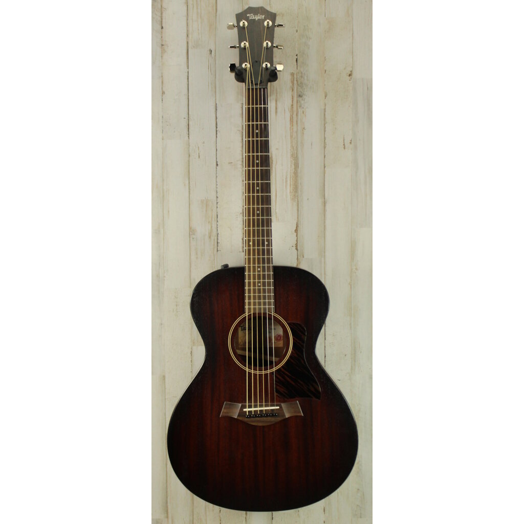 Taylor USED Taylor AD22e (054)