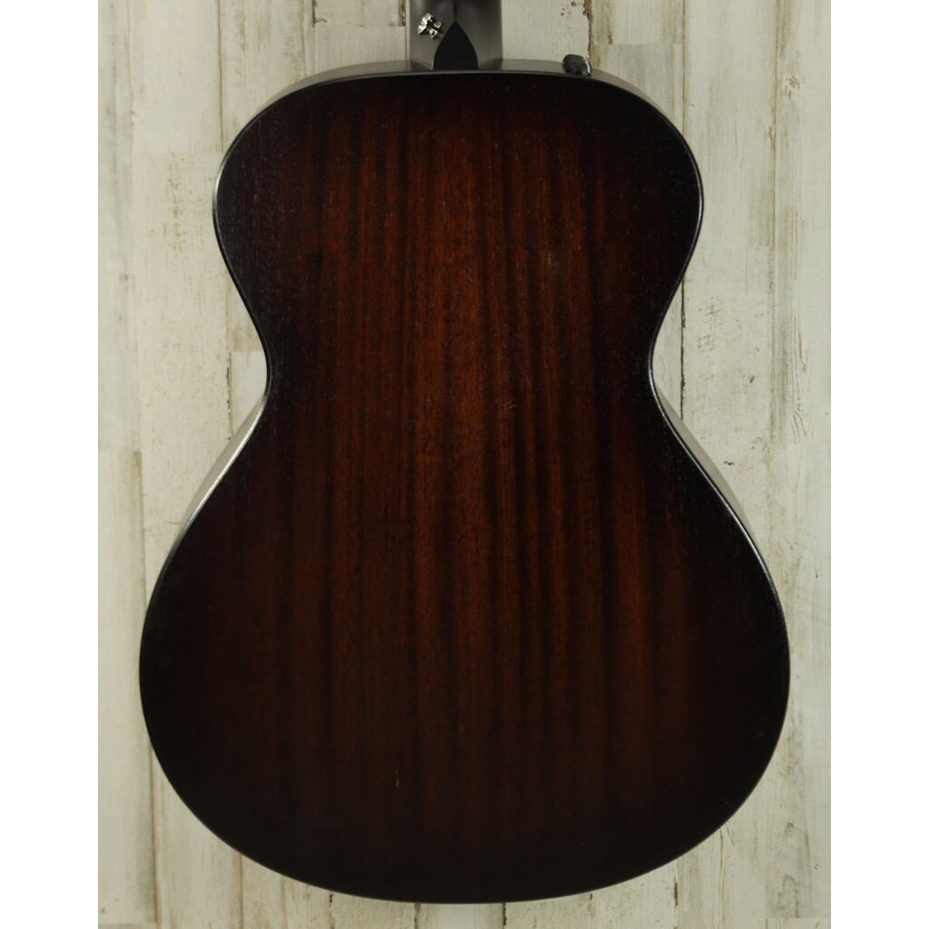 Taylor USED Taylor AD22e (054)