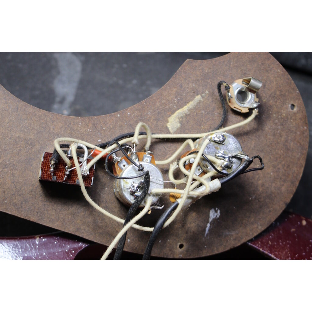 Silvertone VINTAGE Silvertone 1457 (010)