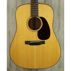 Martin NEW 2025 Martin Standard Series D-18 - Natural w/ Aging Toner (373)