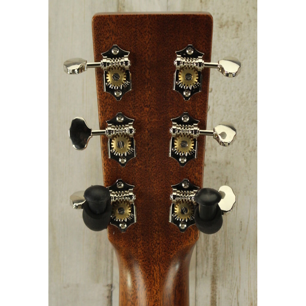 Martin NEW 2025 Martin Standard Series D-18 - Natural w/ Aging Toner (373)