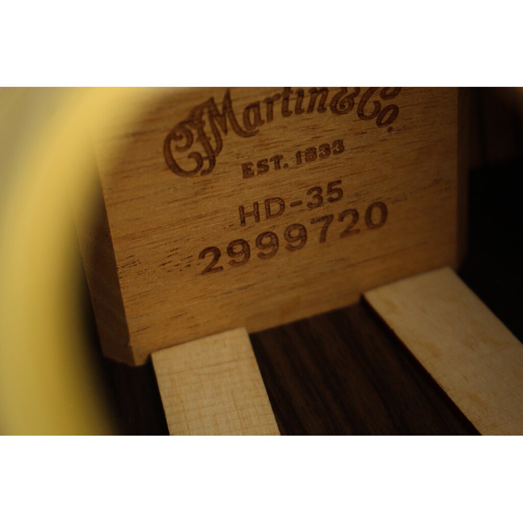 Martin NEW 2025 Martin Standard Series HD-35 - Natural w/ Aging Toner (720)