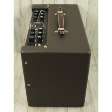 Fender DEMO Fender Acoustic Junior (325)