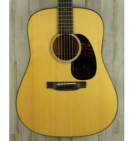 Martin NEW 2025 Martin Standard Series D-18 - Natural w/ Aging Toner (038)