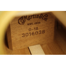 Martin NEW 2025 Martin Standard Series D-18 - Natural w/ Aging Toner (038)