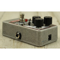 Electro Harmonix USED Electro Harmonix Memory Toy (020)