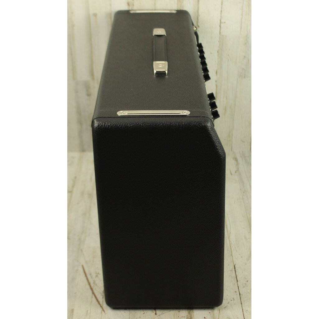 Fender DEMO Fender '65 Deluxe Reverb (137)