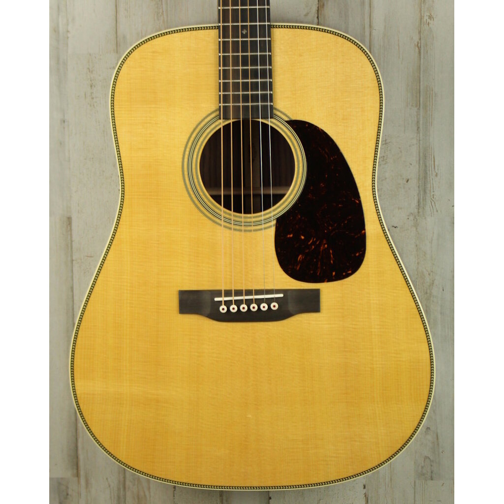 Martin NEW 2025 Martin Standard Series HD-28 - Natural w/ Aging Toner (993)