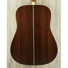 Martin NEW 2025 Martin Standard Series HD-28 - Natural w/ Aging Toner (249)