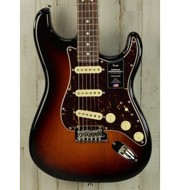 Fender DEMO Fender American Professional II Stratocaster - 3-Color Sunburst (037)