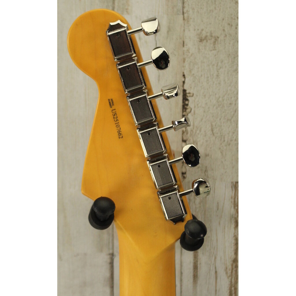 Fender DEMO Fender American Professional Classic Stratocaster - Faded Sherwood Green Metallic (662)