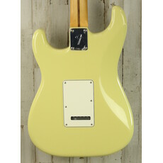 Fender DEMO Fender Player II Stratocaster - Hialeah Yellow (945)