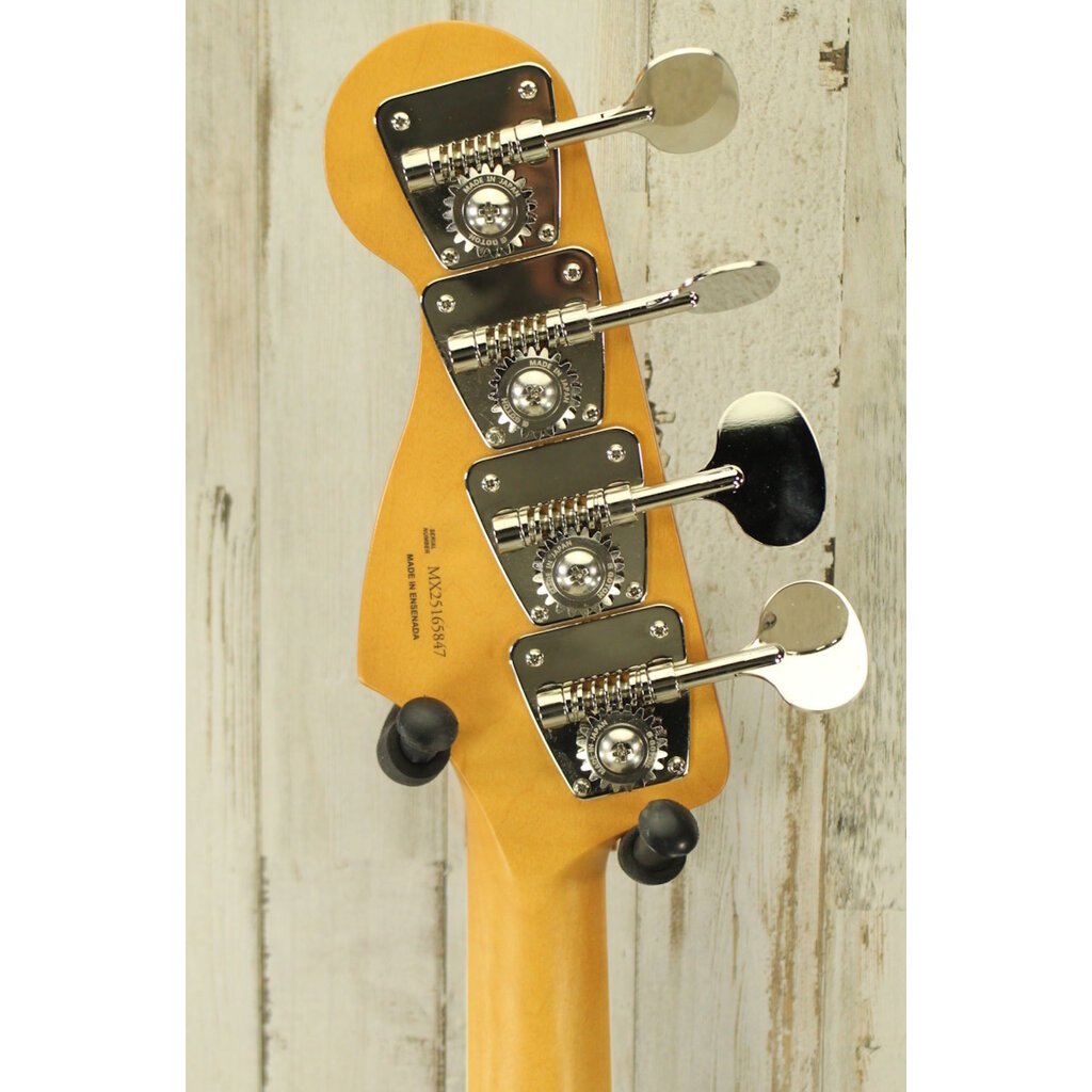 Fender DEMO Fender Limited Edition Gold Foil Jazz Bass - Black Sparkle (847)