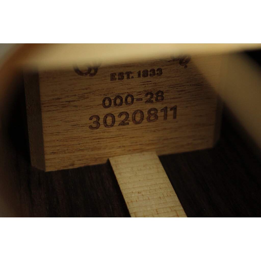 Martin NEW Martin Standard Series 000-28 - 1933 Ambertone (811)