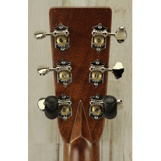 Martin NEW Martin Standard Series D-28 - Natural w/ Aging Toner (725)