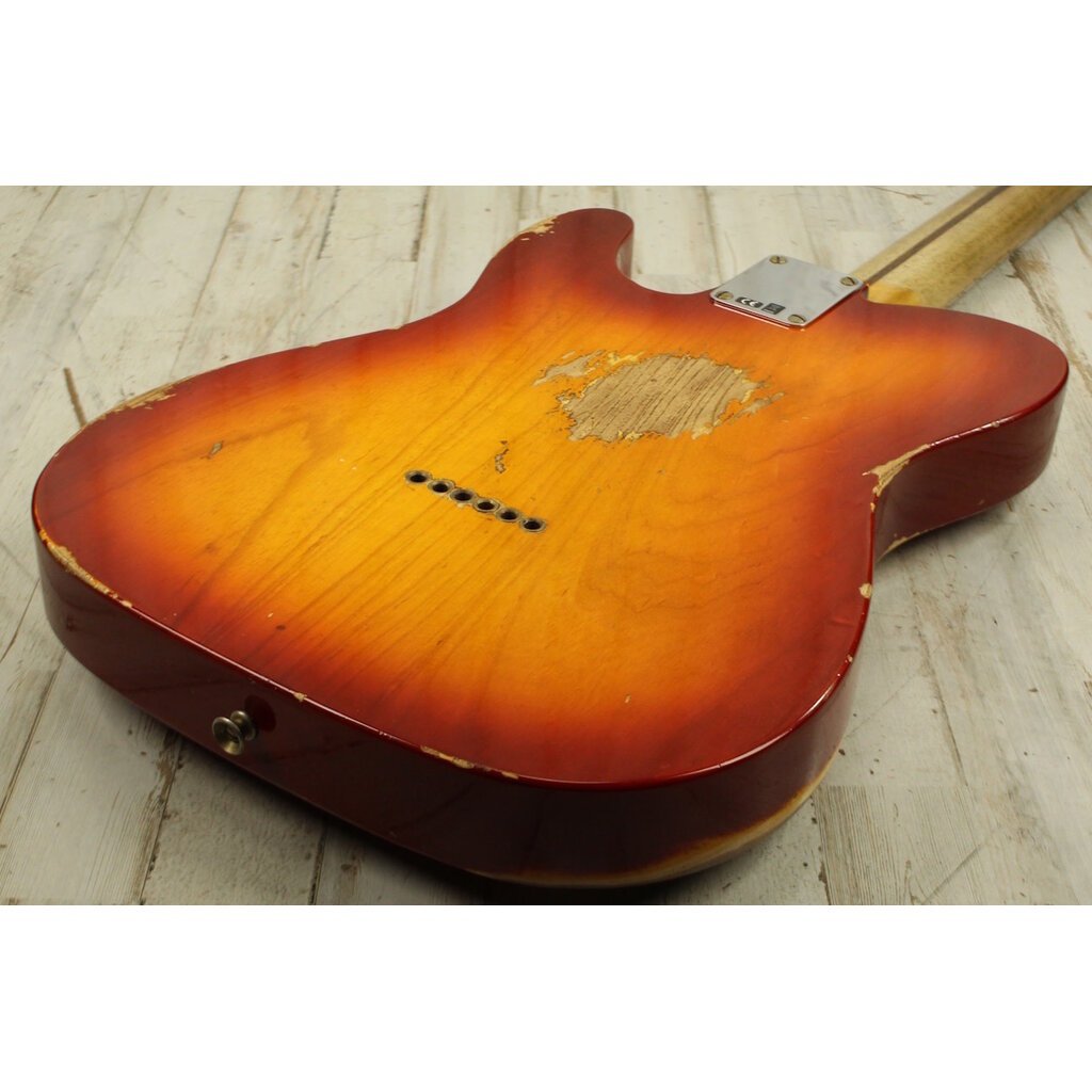 Fender DEMO Fender Custom Shop  1951 Nocaster Heavy Relic - Aged Cherry Sunburst (667)