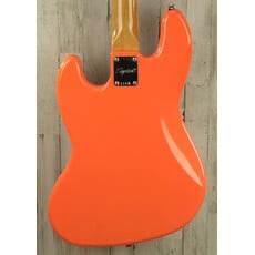 Squier DEMO Squier Classic Vibe '60s Jazz Bass - Tahitian Coral (015)