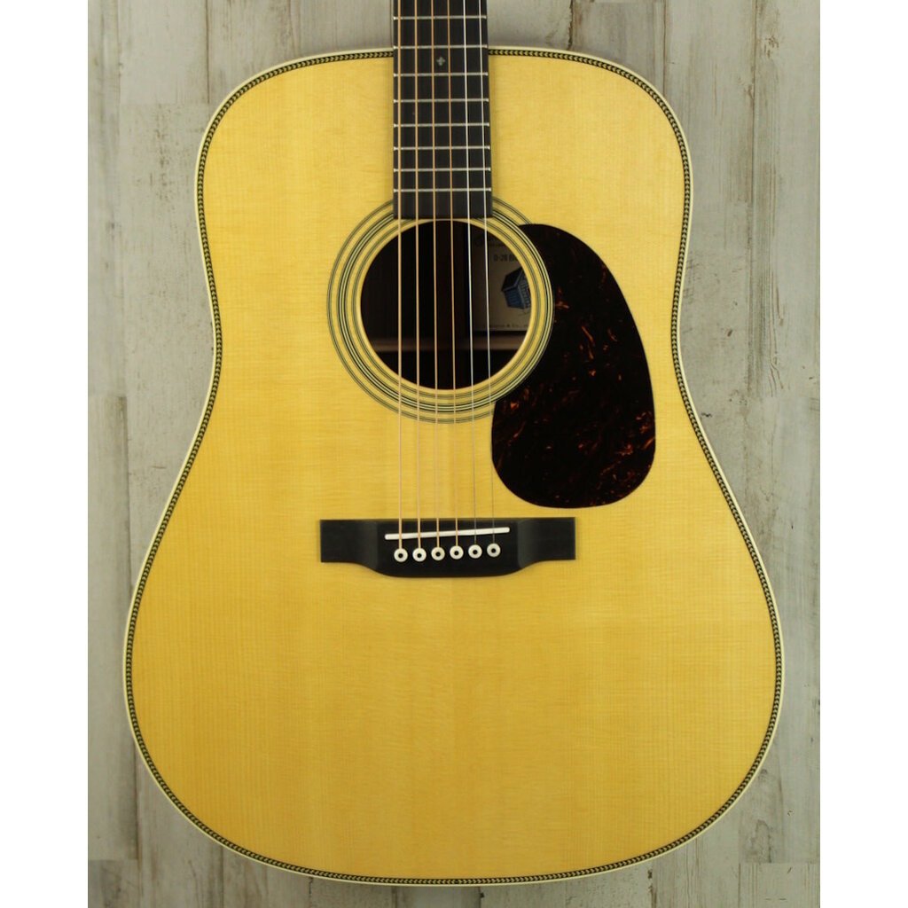 Martin NEW Martin D-28 Billy Strings - Natural w/ Antique Toner (275)