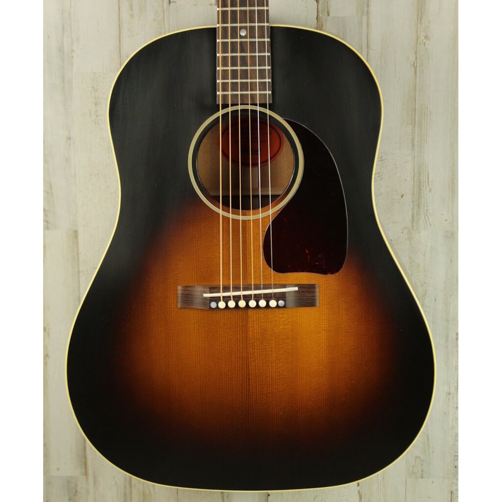 Gibson Custom NEW Gibson Custom 1942 Banner J-45 - Vintage Sunburst (040)