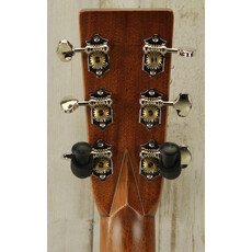 Martin NEW Martin Standard Series HD-28 - Natural w/ Aging Toner (417)