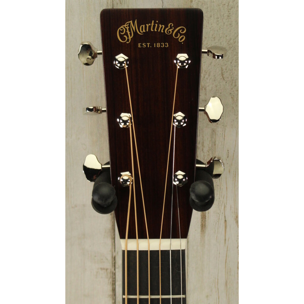 Martin NEW Martin Standard Series HD-28 - Natural w/ Aging Toner (065)