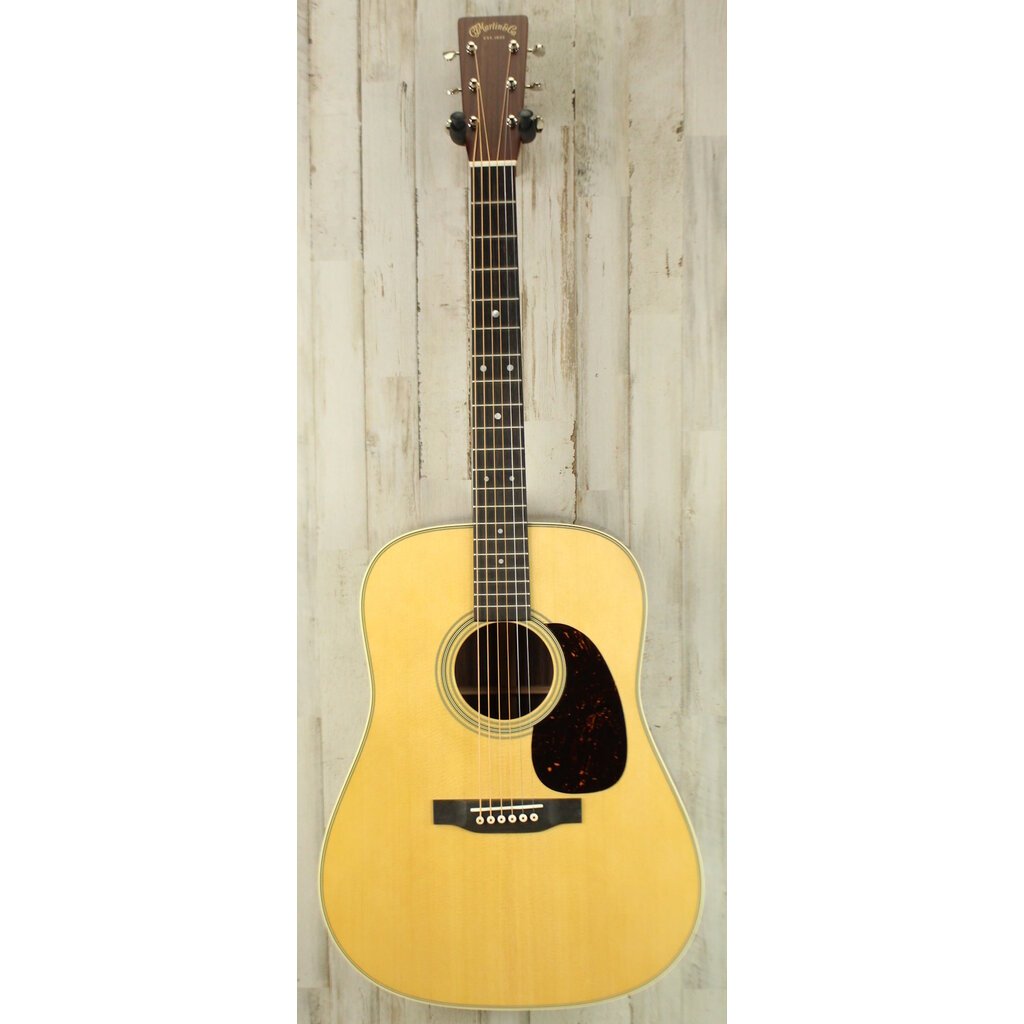 Martin NEW Martin Standard Series D-28 - Natural w/ Aging Toner (526)