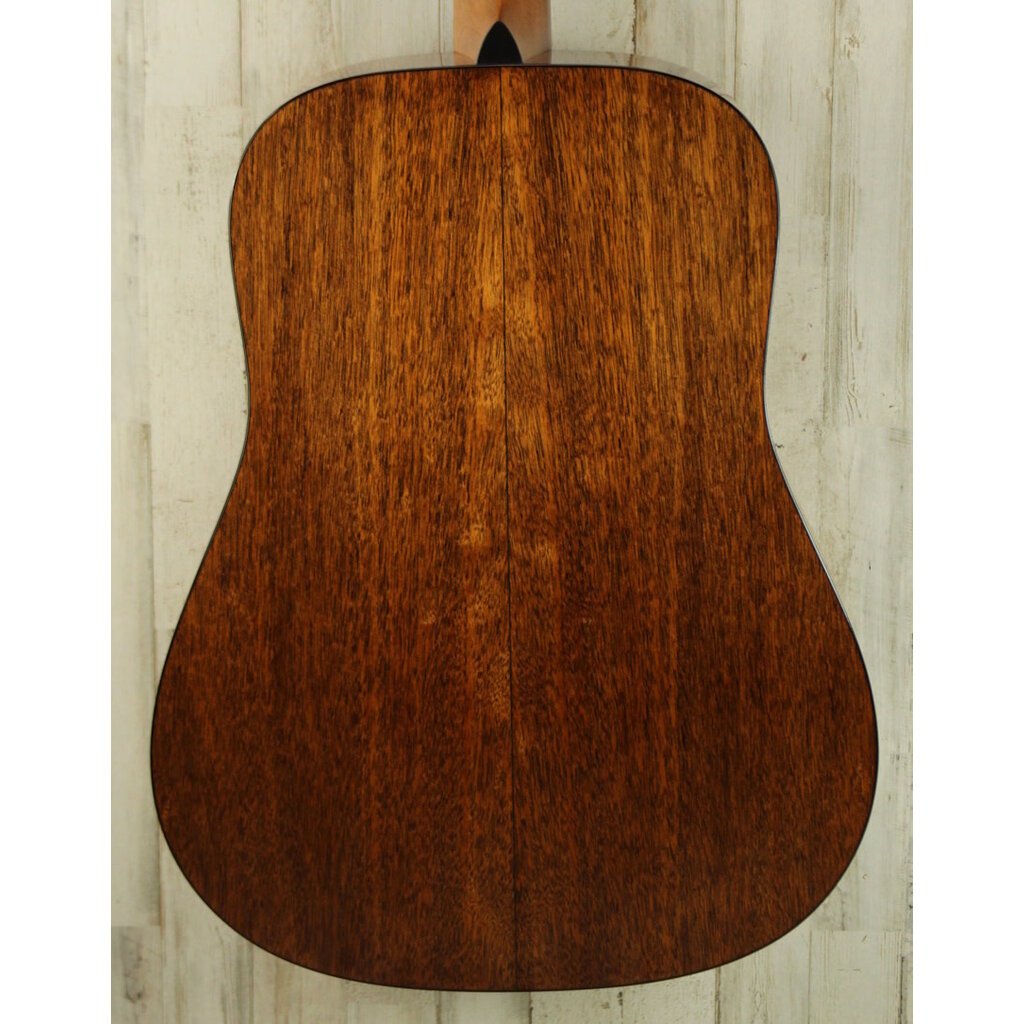 Martin NEW Martin Standard Series D-18 - Natural w/ Aging Toner  (210)