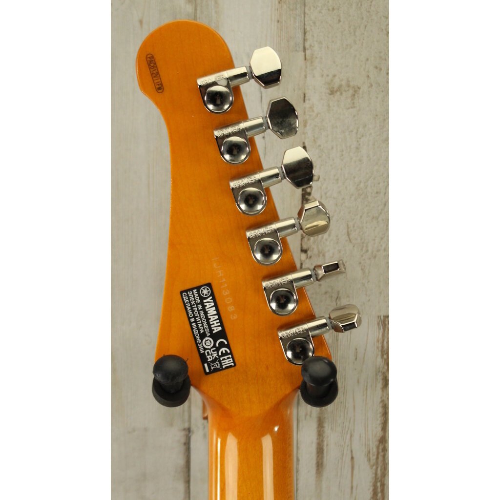 Yamaha USED Yamaha PAC612VIIFM Pacifica (083)