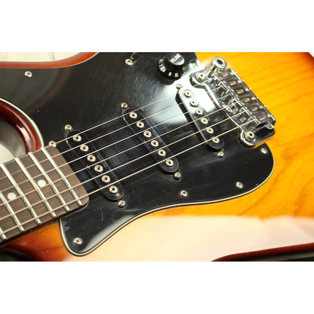 G&L USED G&L Tribute Series S-500 (479)