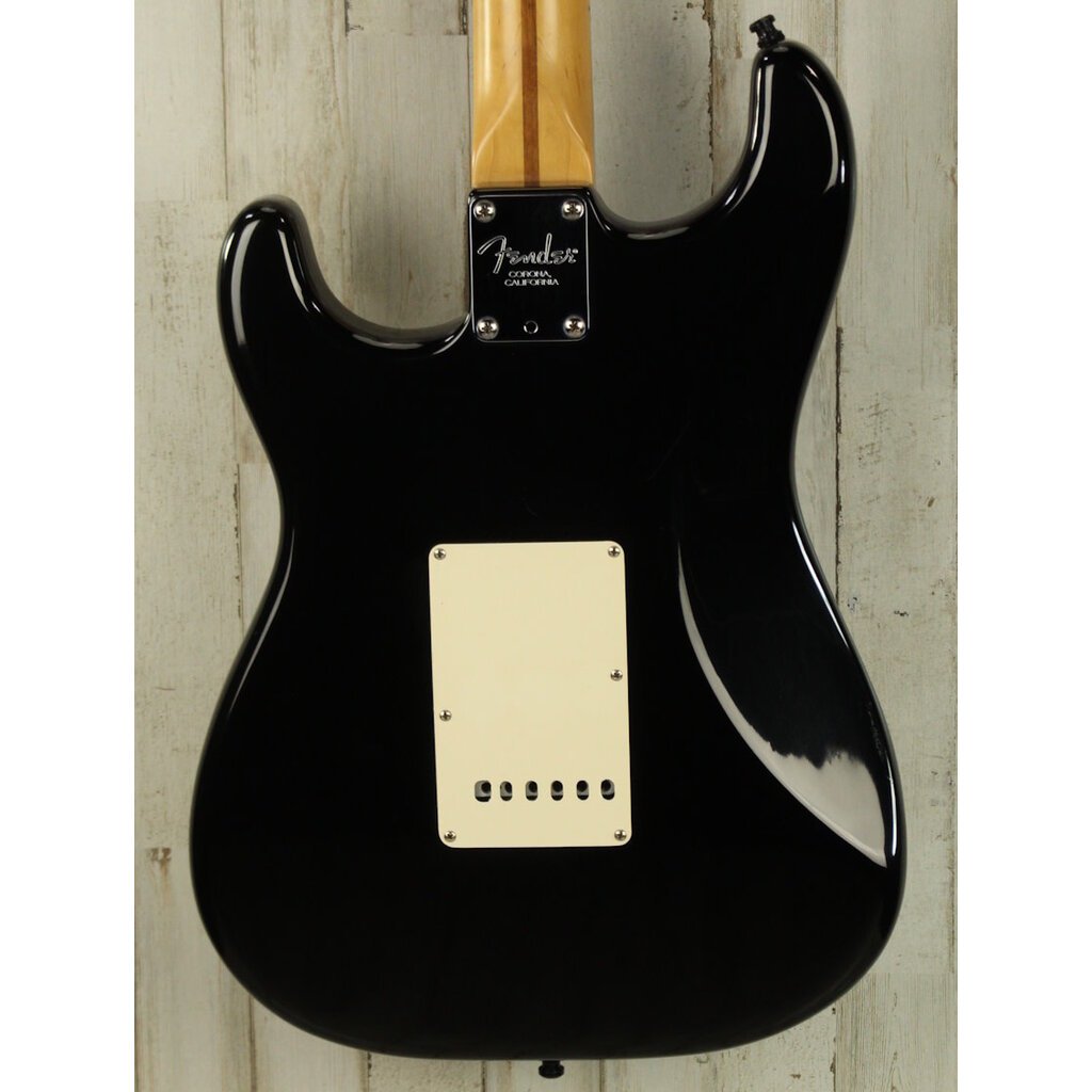 Fender USED 2004 Fender American Series Stratocaster (306)