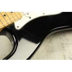 Fender USED 2004 Fender American Series Stratocaster (306)