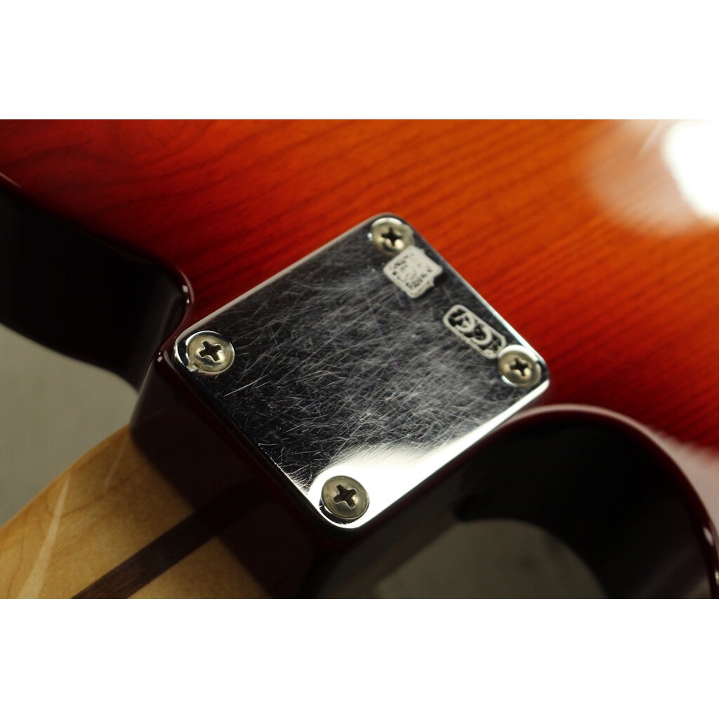 Fender USED 2017 Fender Special Edition Deluxe Ash Telecaster (611)