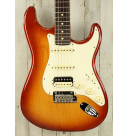 Fender USED Fender American Professional Stratocaster HSS (925)