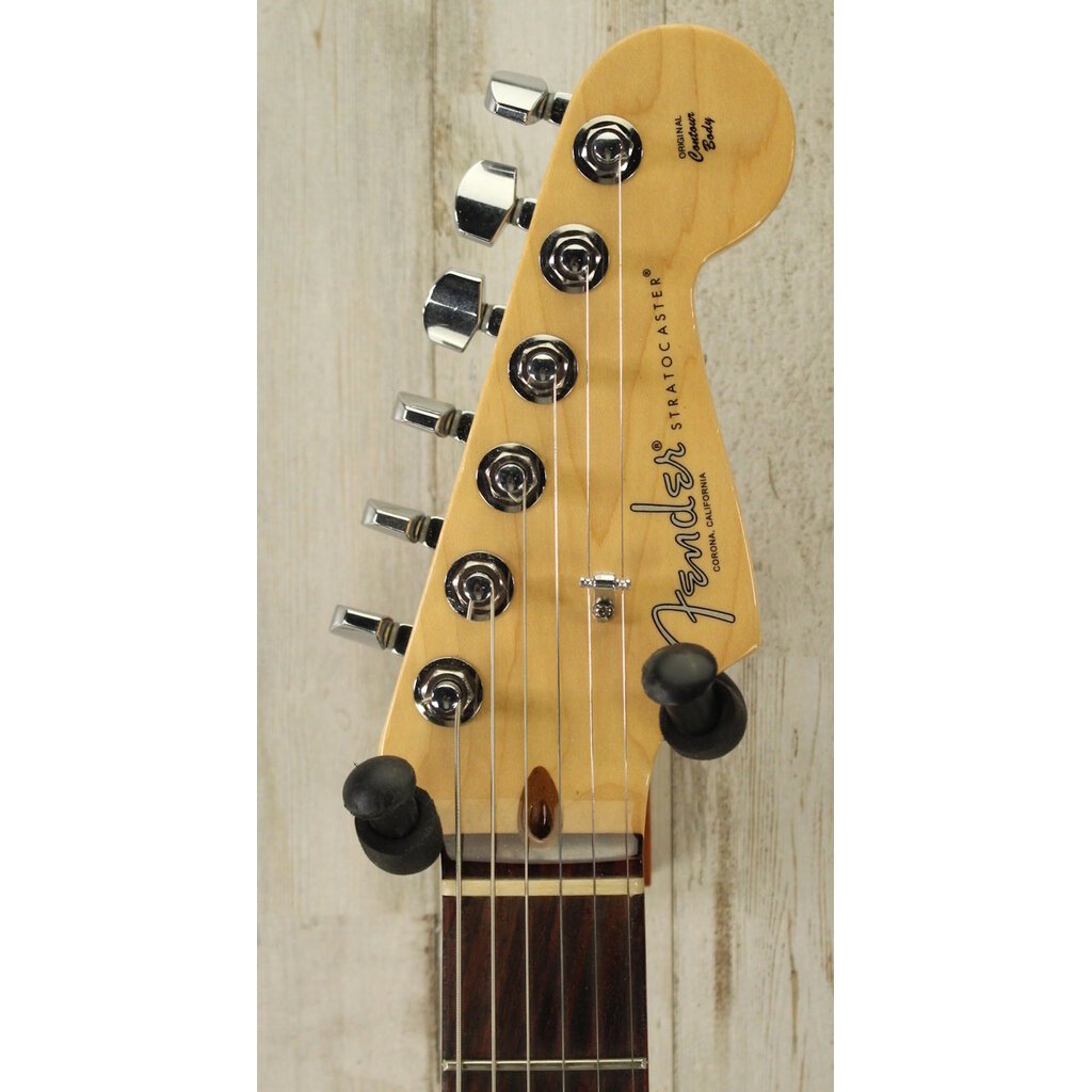 Fender USED Fender American Professional Stratocaster HSS (925)