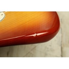 Fender USED Fender American Professional Stratocaster HSS (925)
