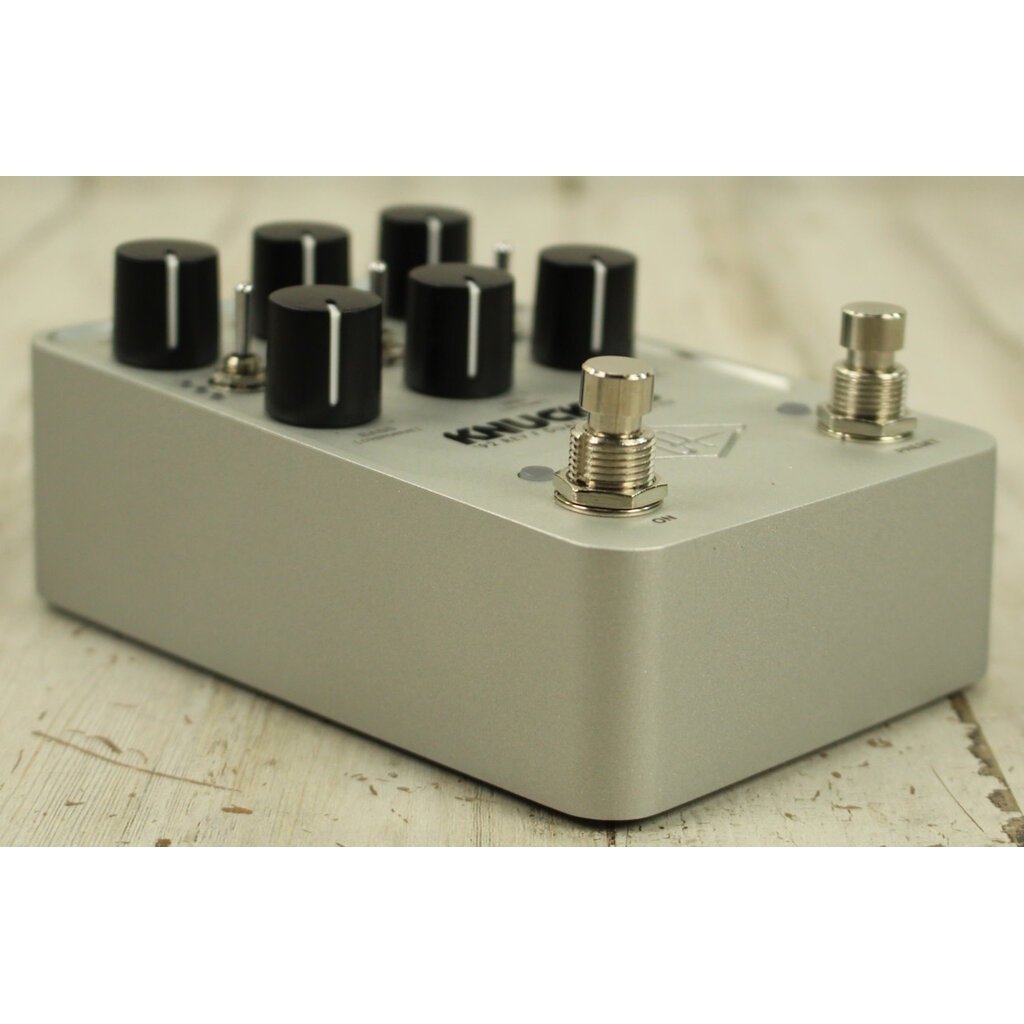 Universal Audio USED Universal Audio Knuckles (010)