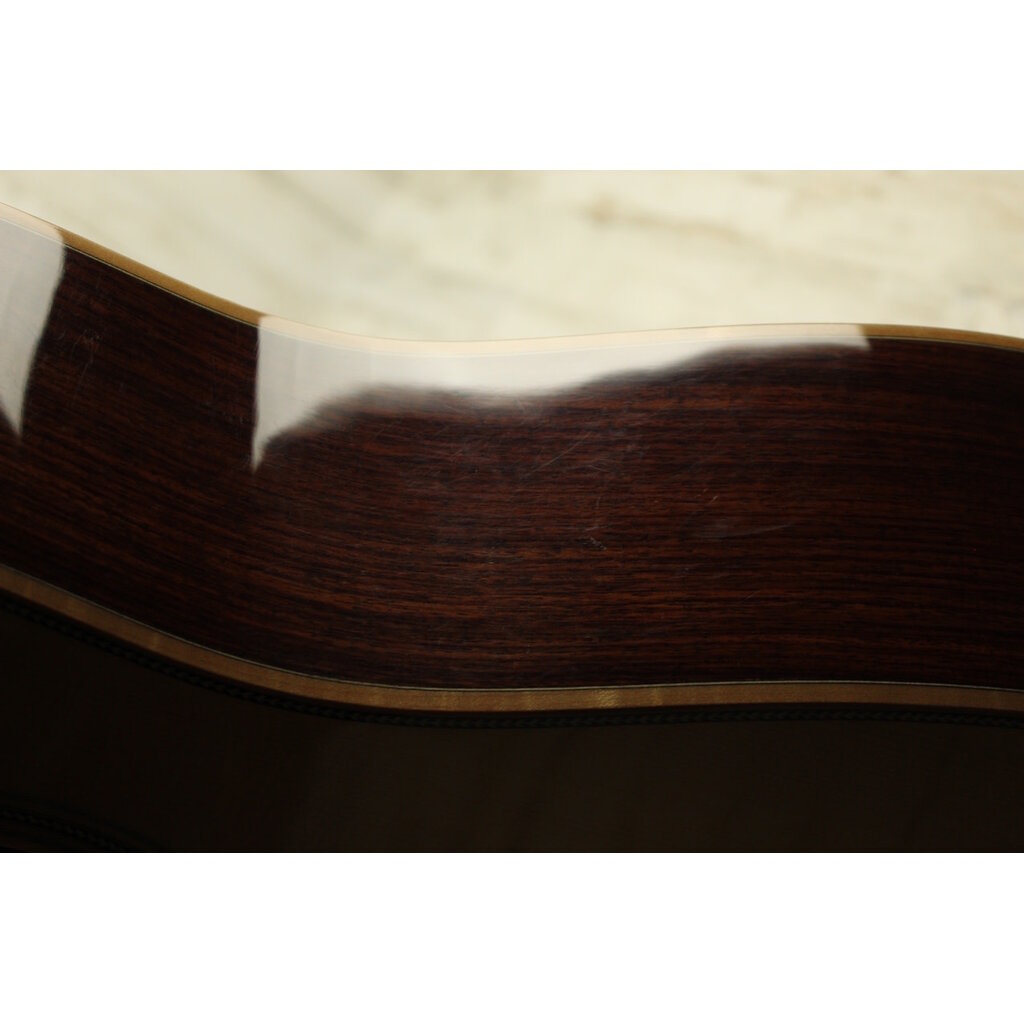 Andrew White USED Andrew White D 110 (230)