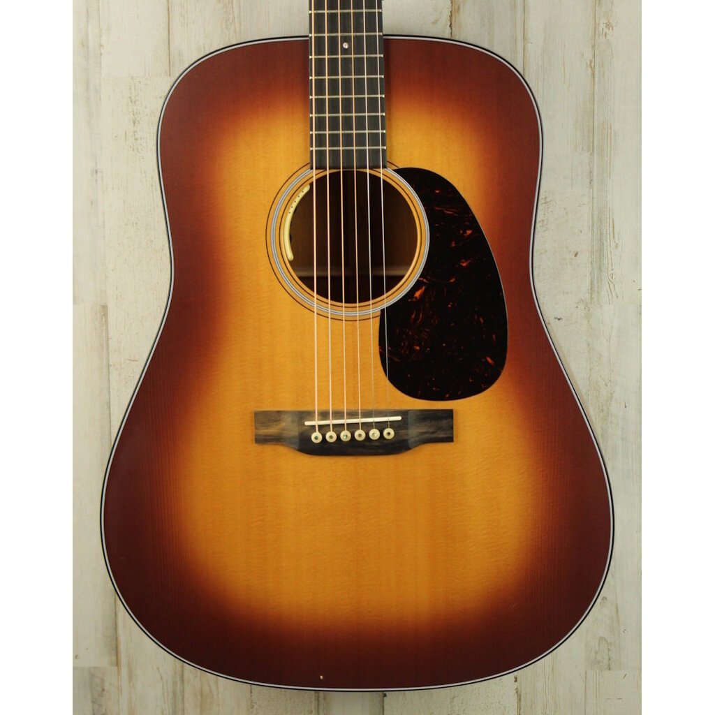 Martin USED Martin Standard Series D-18 Satin (019)