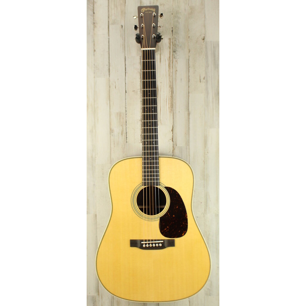 Martin NEW Martin Standard Series HD-28 - Natural w/ Aging Toner (509)