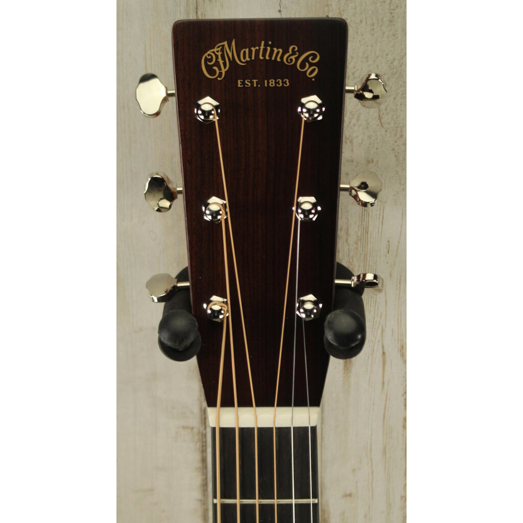 Martin NEW Martin Standard Series HD-28 - Natural w/ Aging Toner (509)