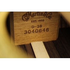 Martin NEW Martin Standard Series D-28 - Natural w/ Aging Toner (646)