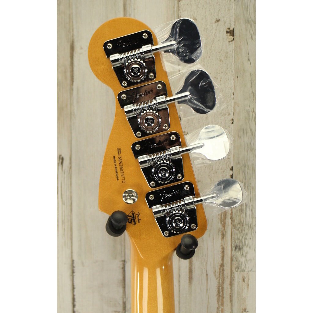 Fender DEMO Fender Vintera III Late '60s Precision Bass - 3-Color Sunburst (772)