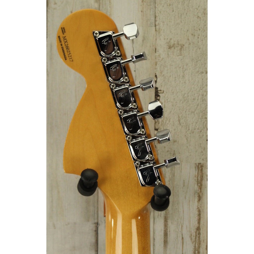 Fender DEMO Fender Vintera III Late '60s Stratocaster - 3-Color Sunburst (217)